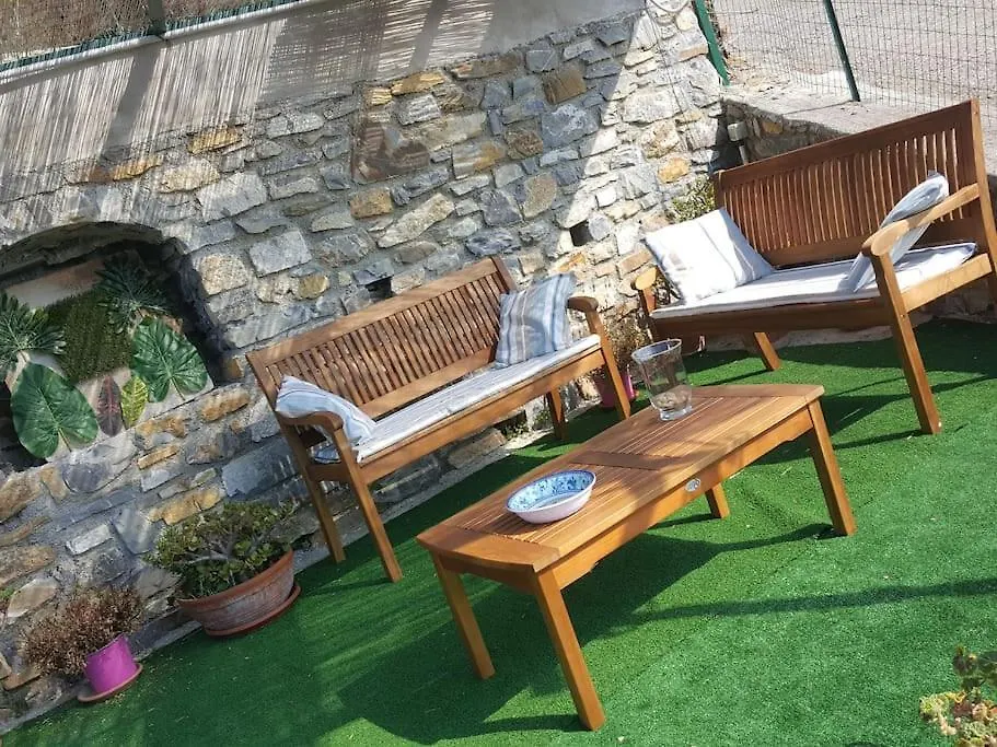 Villa Lazzarini Appartamento Giorgia Con Piscina Condivisa 2Km Dal Mare Imperia