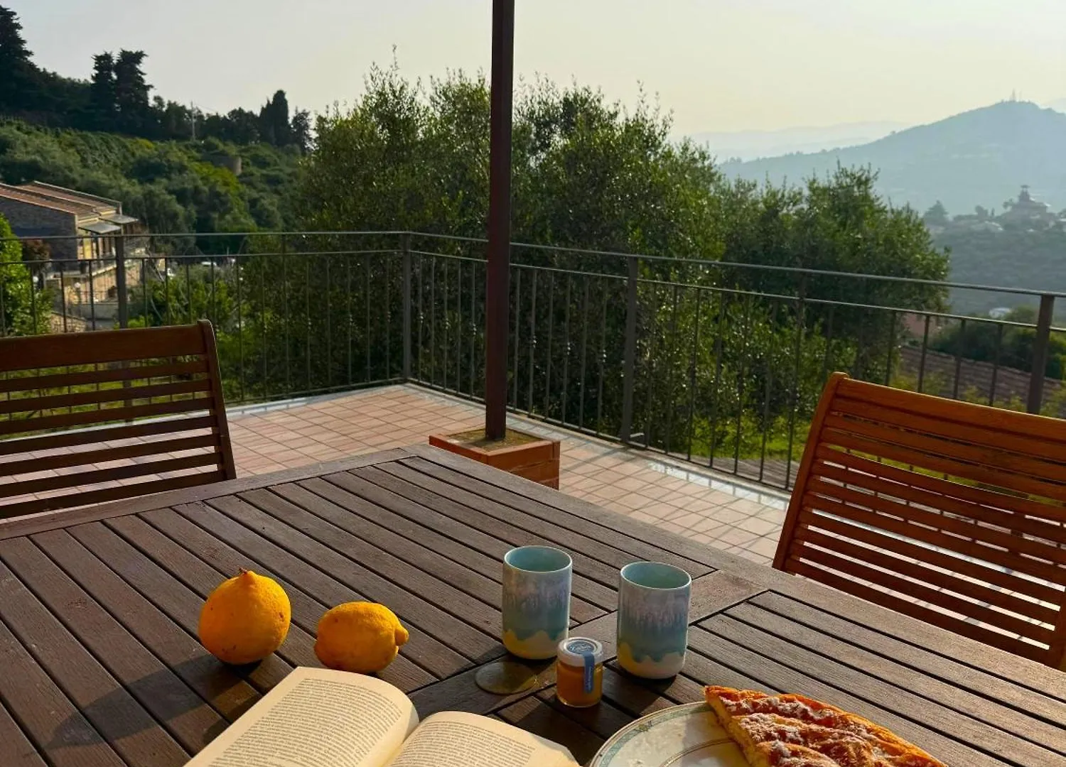 Casa de Férias Villa Lazzarini Appartamento Giorgia Con Piscina Condivisa 2Km Dal Mare Imperia