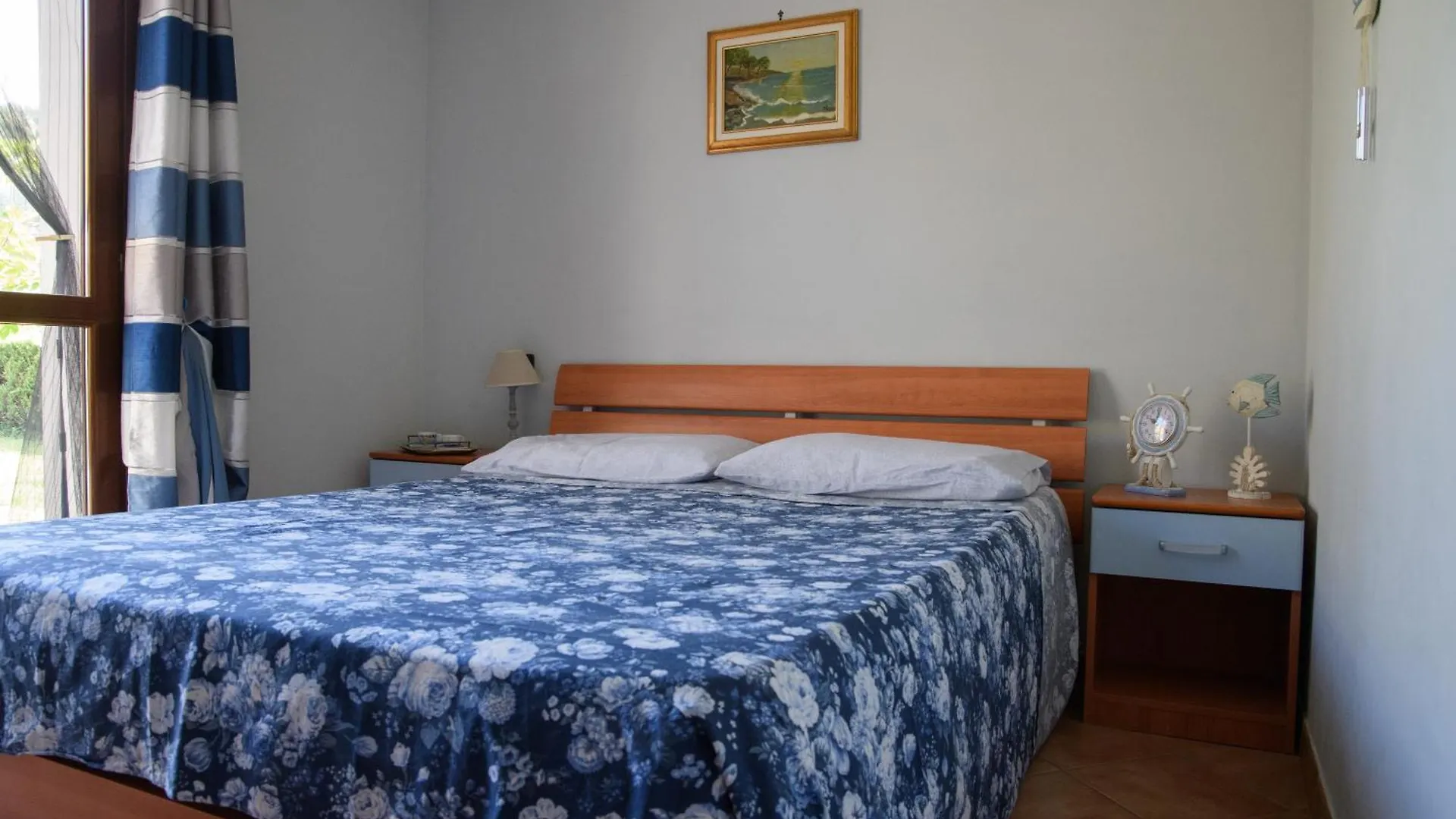 Villa Lazzarini Appartamento Giorgia Con Piscina Condivisa 2Km Dal Mare Imperia